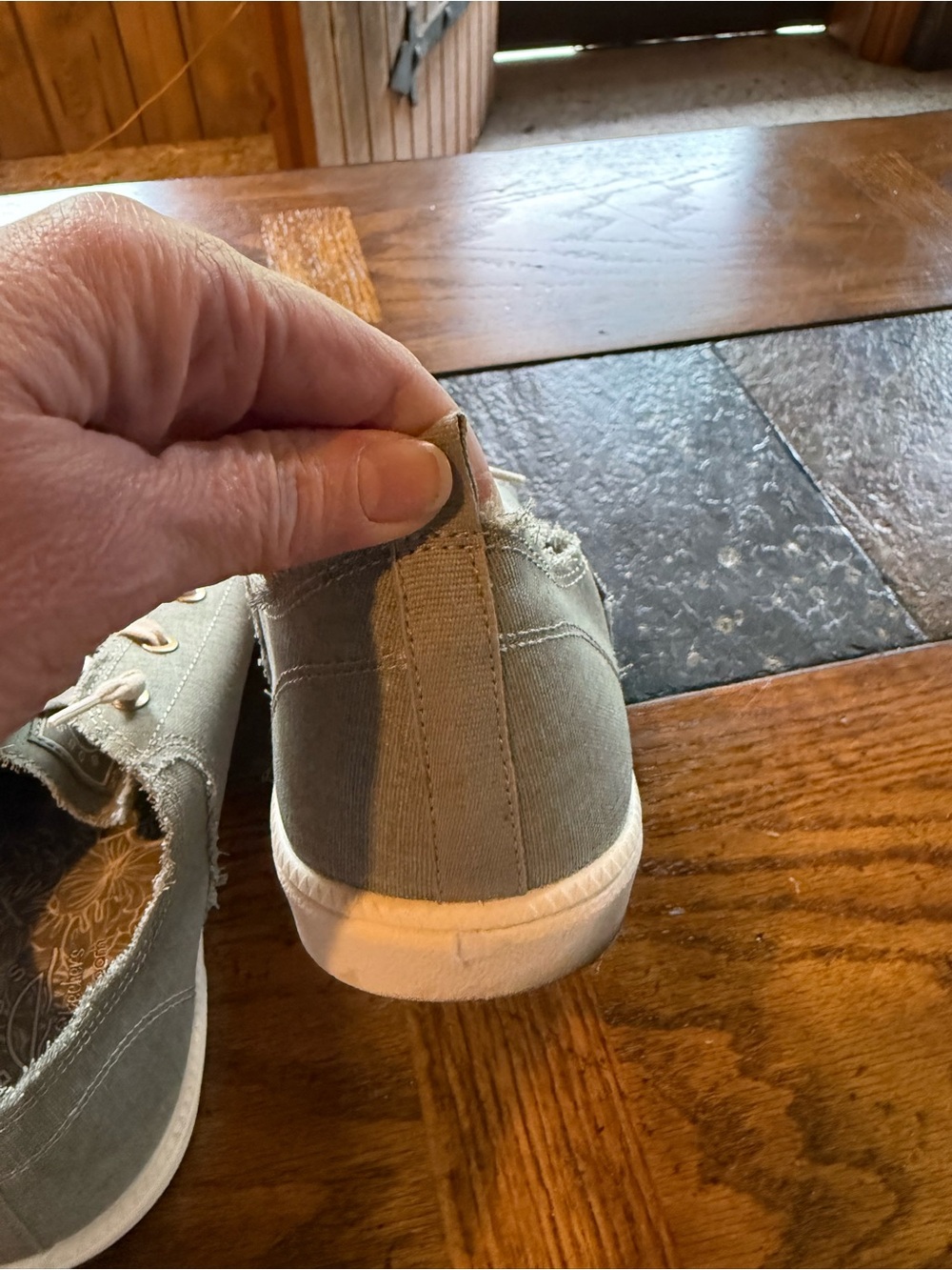 BOBS from Skechers Casual Canvas Sneakers Size 11 - Picture 6 of 6